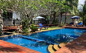 Isle Beach Resort Krabi-Sha